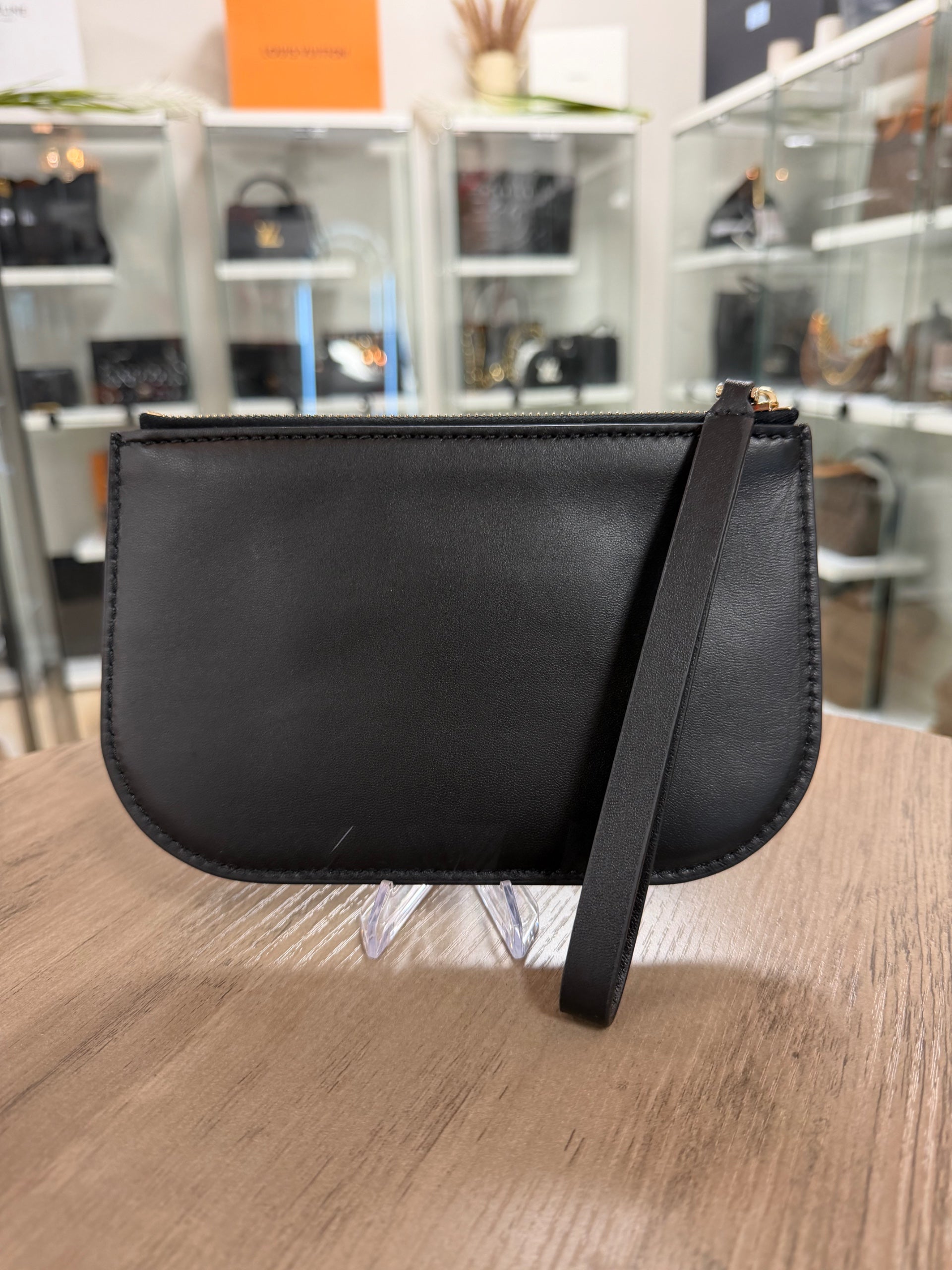 Valentino V Logo Wristlet | Detox Designer Resale Boutique
